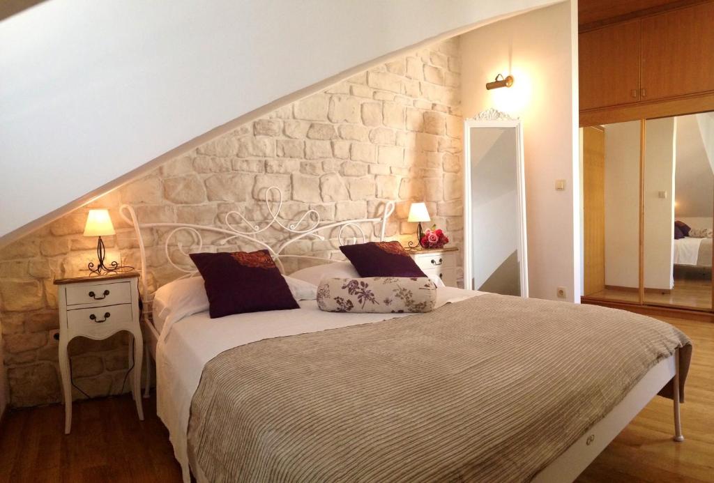 Postel nebo postele na pokoji v ubytování Villa Mediterranea