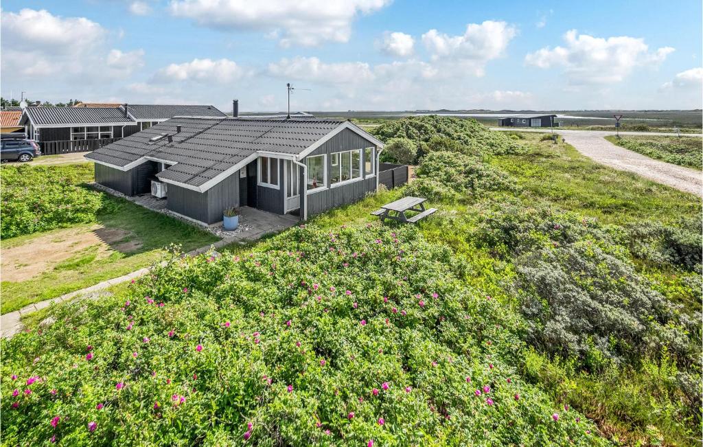 Bygningen som feriehuset ligger i