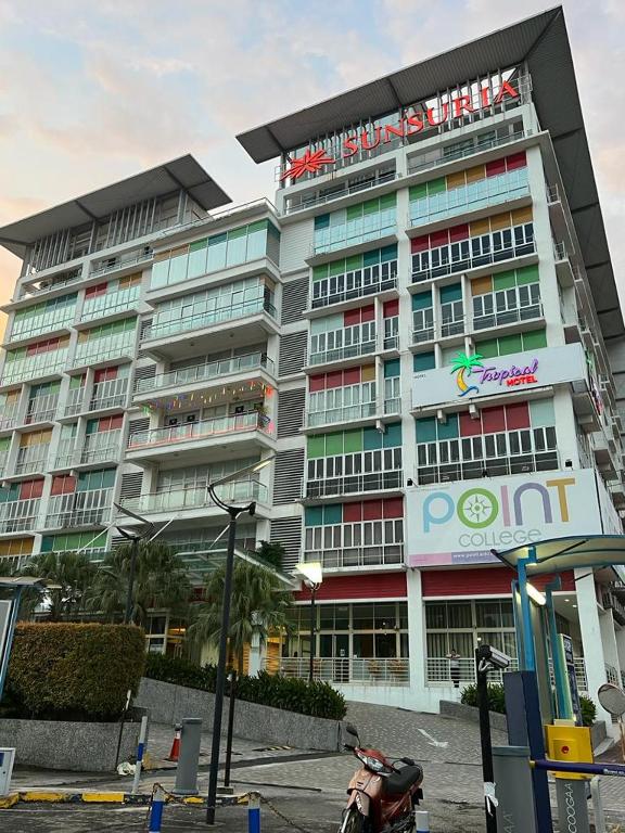 Tropical Hotel at Kota Damansara PJ