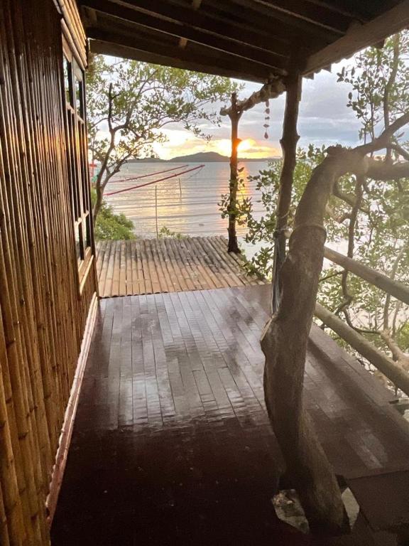 Deep House Sea View - 1