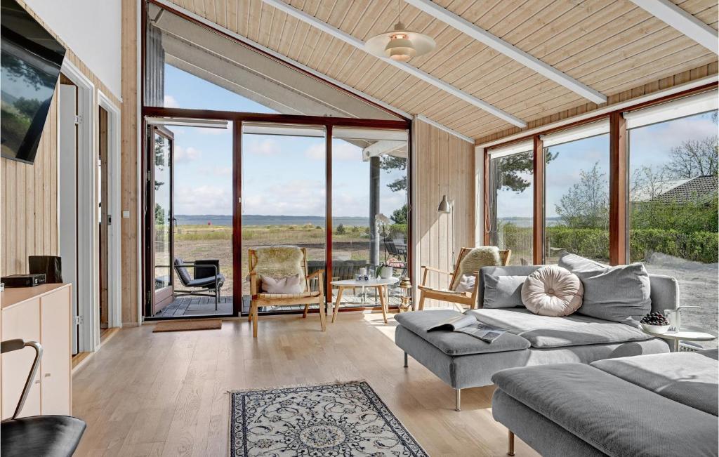 Gorgeous Home In Egå With Wifi - Holiday Home Home Met Drie Slaapkamers
