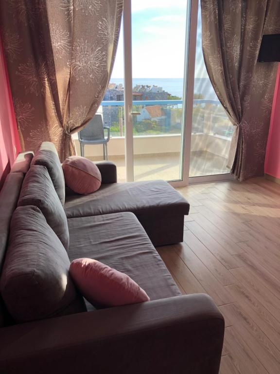 Część wypoczynkowa w obiekcie Faros apartment