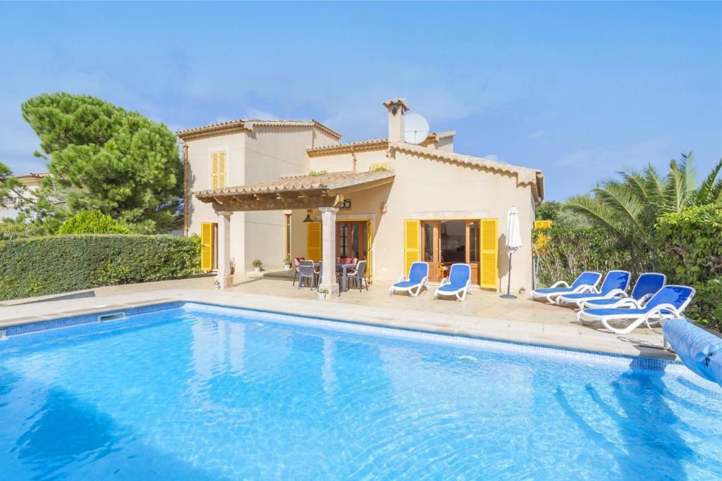 Villa Tomir Llenaire