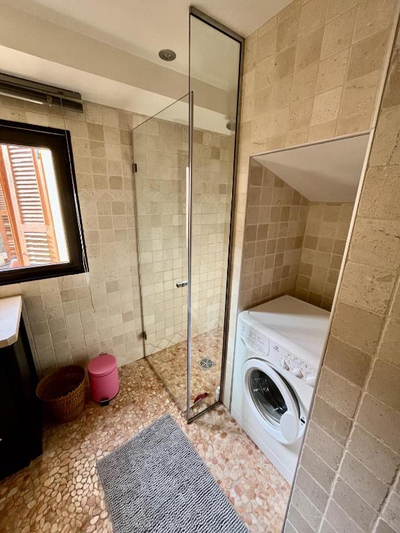 Kúpeľňa v ubytovaní Appartement 6 personnes, les 3 vallées, près des Thermes