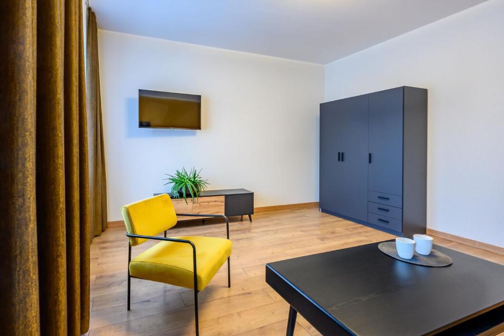 Kastani Factory Apartments - Apartment With Sauna