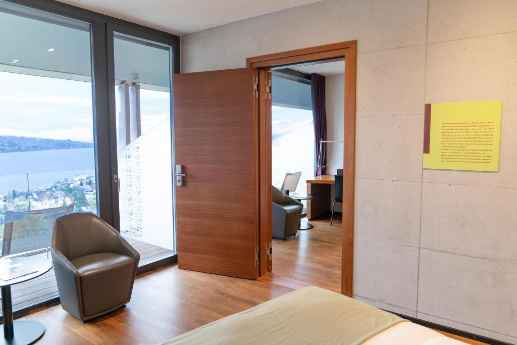 Hotel Belvoir Lake View & Spa - Swiss Quality Hotel - Family Room With Connecting Door And Lake View