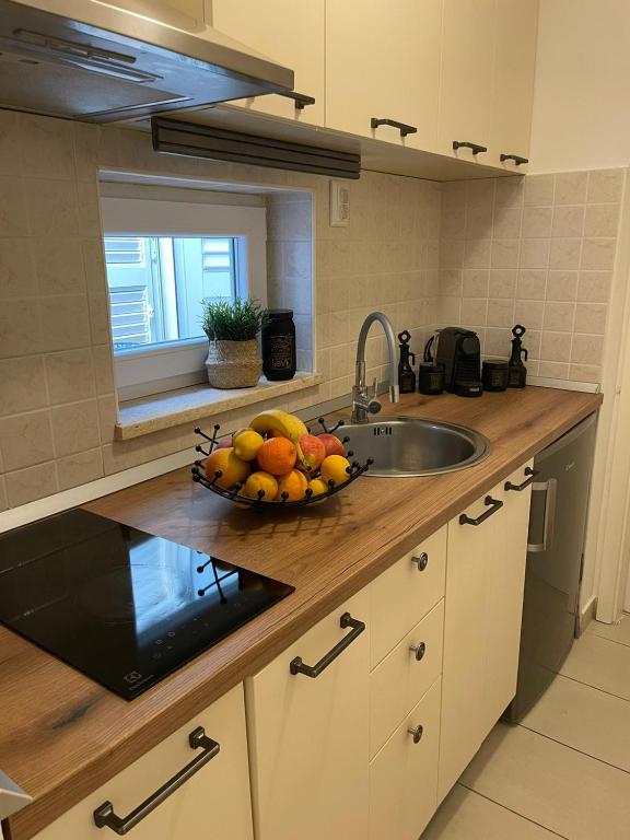 Kuchyň nebo kuchyňský kout v ubytování True Colors Apartments Split