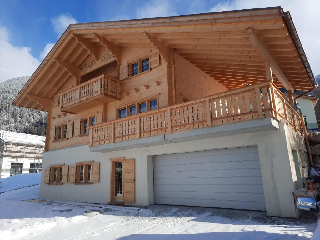 Nespecifikovaný výhled na hory nebo výhled na hory při pohledu z apartmánu