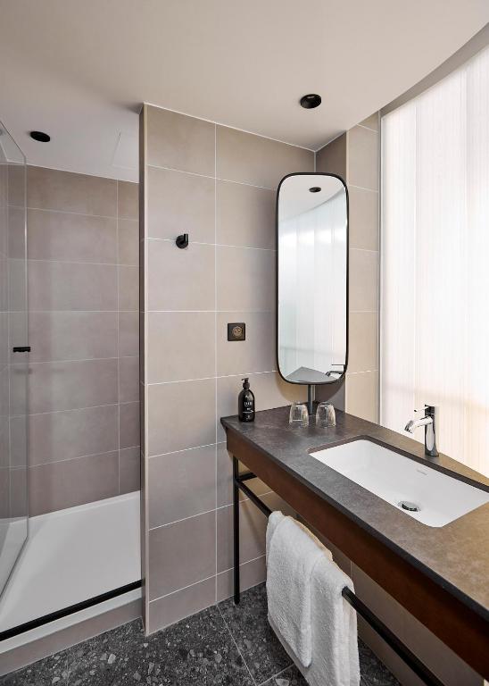 Le Bellune Paris - Resim 39