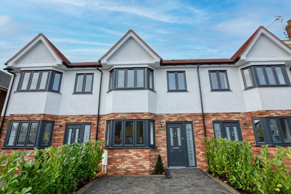 Richmond Avenue B, Shoeburyness Updated 2023 Prices