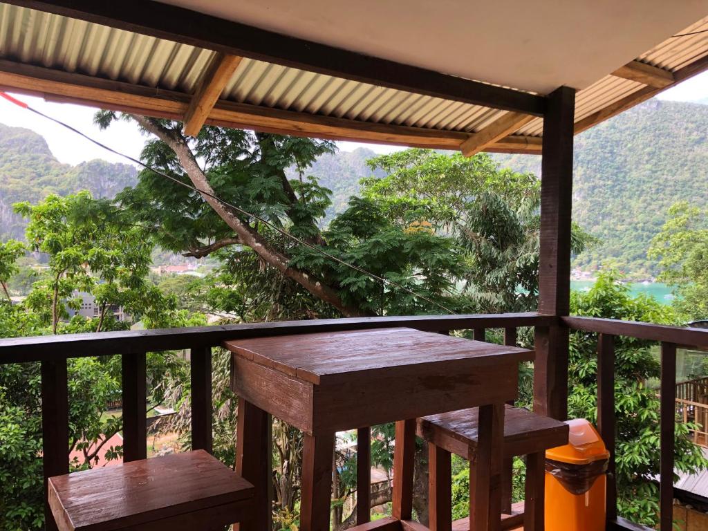Nespecifikovaný výhled na hory nebo výhled na hory při pohledu z bed and breakfast