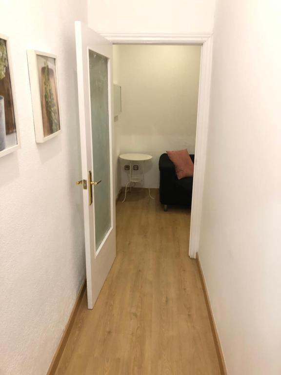 Posteľ alebo postele v izbe v ubytovaní NEW! Apartment in Sarria near Metro