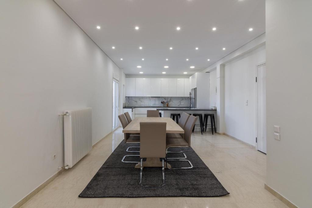 Kuchyňa alebo kuchynka v ubytovaní Spacious and Modern Flat for 4