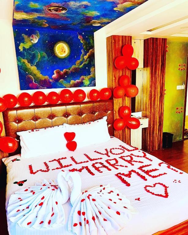 Postel nebo postele na pokoji v ubytování Dream Palace Resort