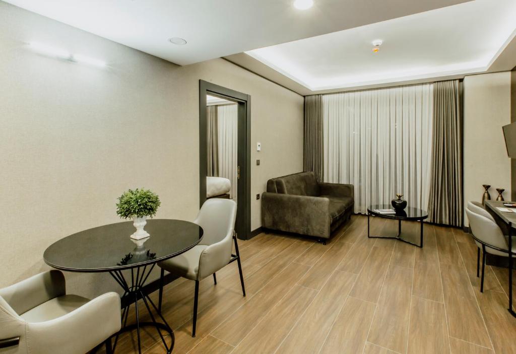 Kızılkaya Business Otel - Suite Familiale