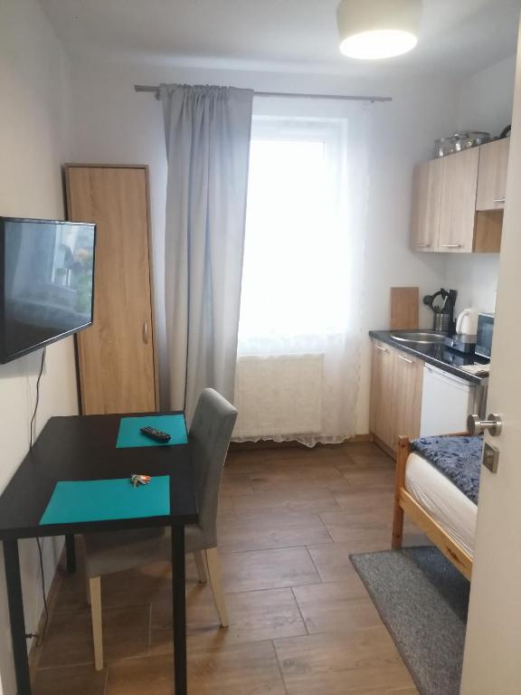 POKOJE - STUDIO GLIWICE przy ONKOLOGII - 
