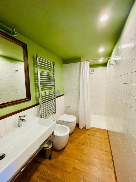 Agriturismo Casale Montebello - Habitación Familiar Estándar