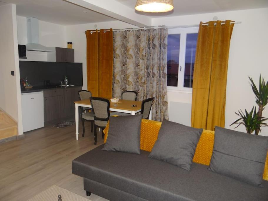 Kuchyň nebo kuchyňský kout v ubytování Cosy Loft - Appartement de charme