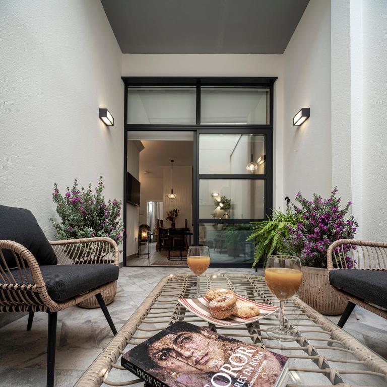 Posedenie v ubytovaní Apartamentos Rosa Velázquez