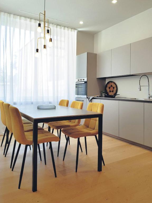 AR Boutique Apartments - 11