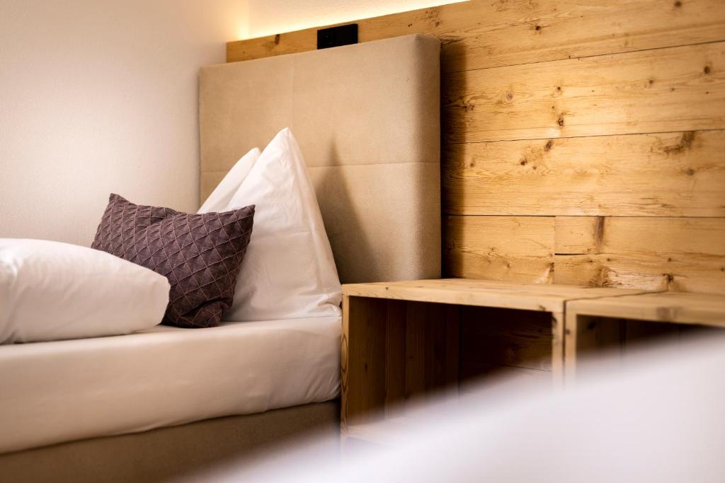 Una cama o camas en una habitación de Gamsalm
