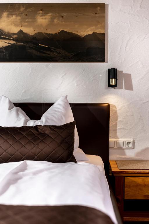 Una cama o camas en una habitación de Gamsalm