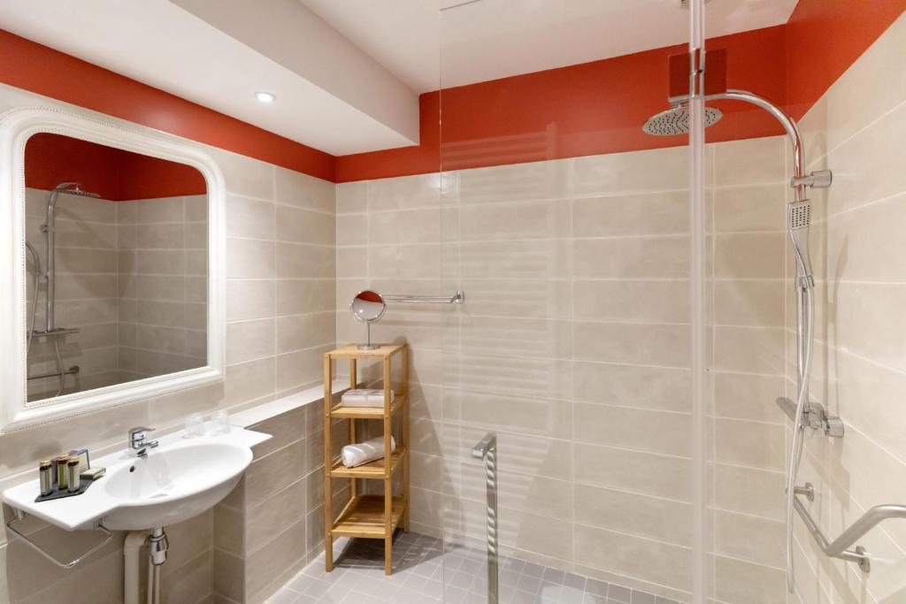 Hôtel La Bastide Saint Martin - 9