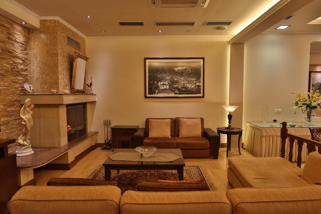 Posezení v ubytování Xenios Dias Boutique Hotel