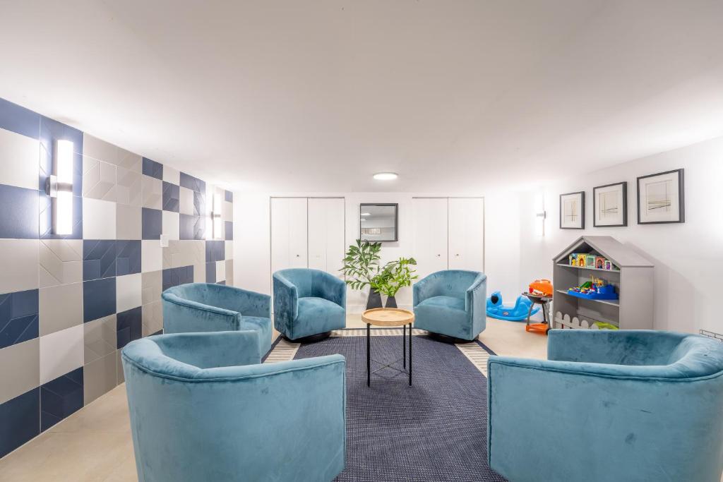 Ein Sitzbereich in der Unterkunft PRAIA Hotel Boutique &amp; Apartments Miami Beach