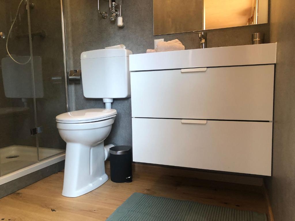 Een badkamer bij Tiny Häuschen