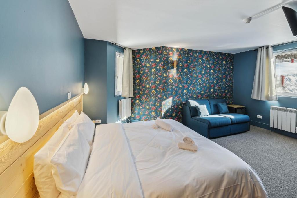 Postel nebo postele na pokoji v ubytování HOTEL TURAN