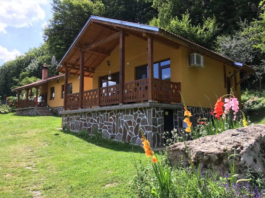 Kshchi za ghosti dara ionkovi - Housity