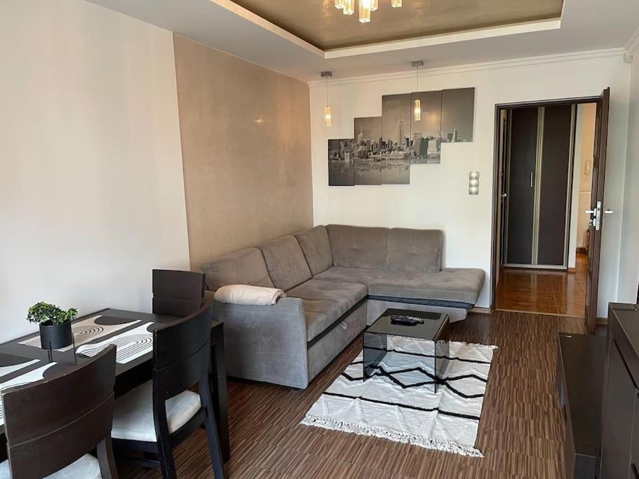 Posezení v ubytování Urokliwy Apartament w Nowym Sączu