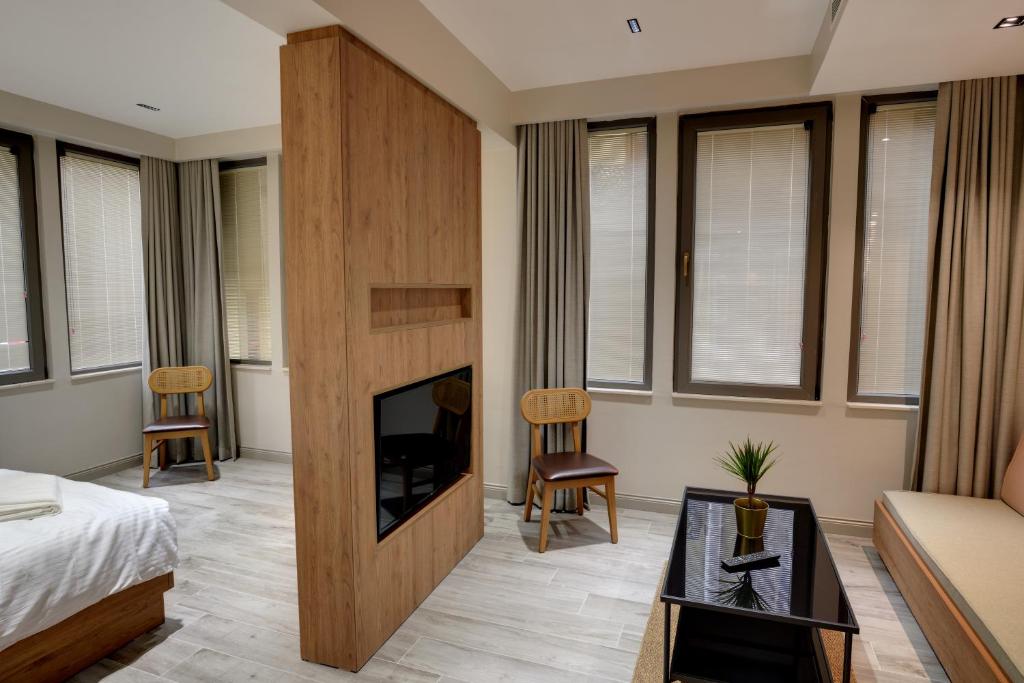 21 Rooms Hotelにあるテレビまたはエンターテインメントセンター