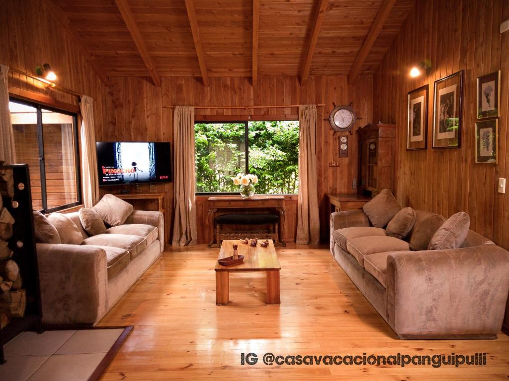 Cabaña Familiar Panguipulli - Three-Bedroom House