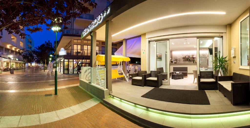 Posezení v ubytování Hotel leonardo