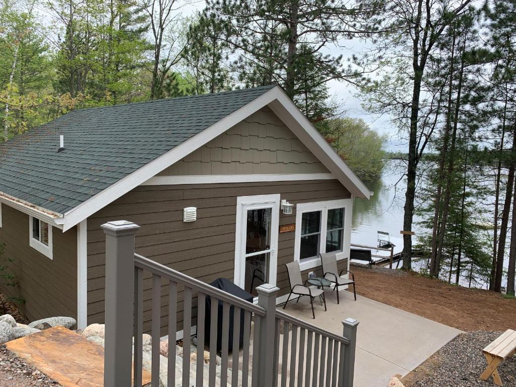 Deerwood Resort Chickadee Cabin, Land O' Lakes (updated prices 2024)