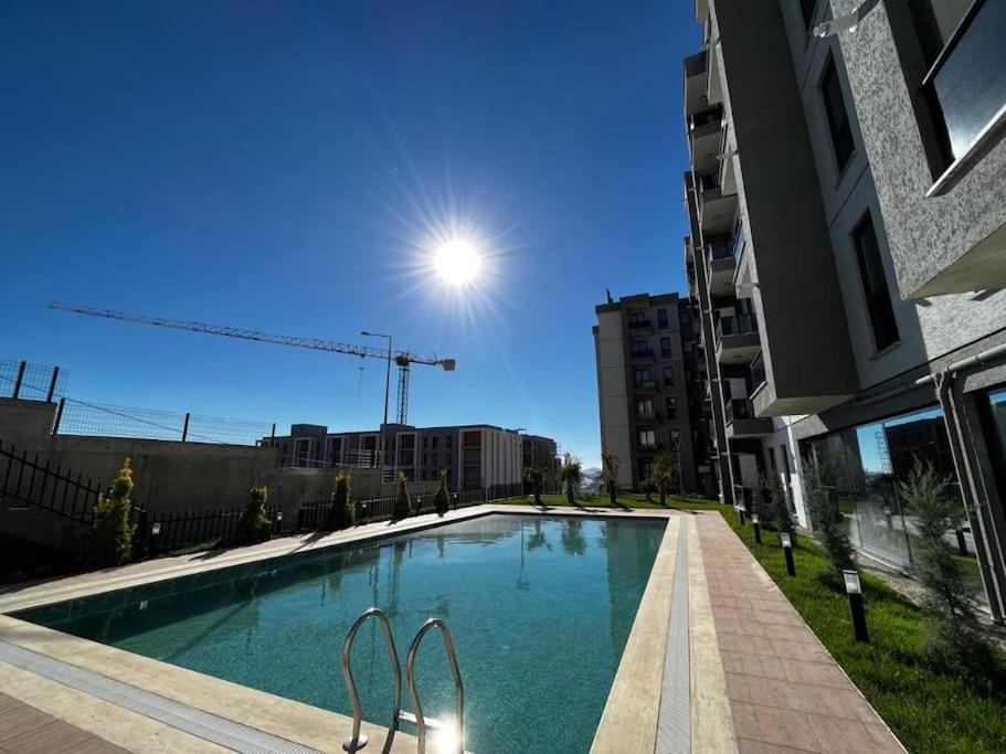 Uğur - Housity