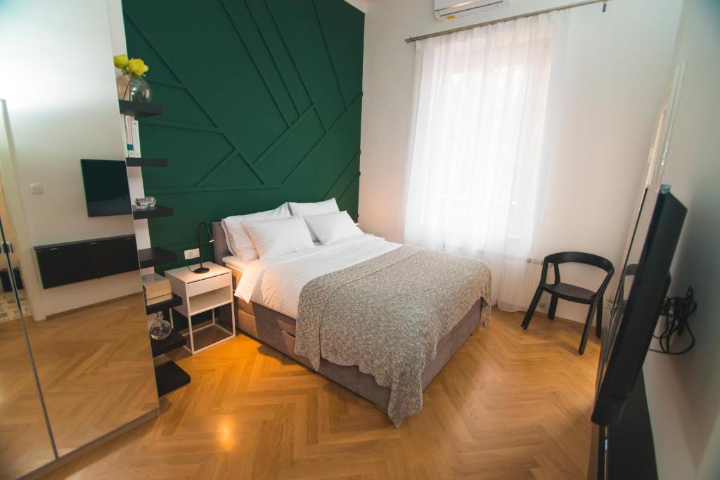 Stross Apartments - 15