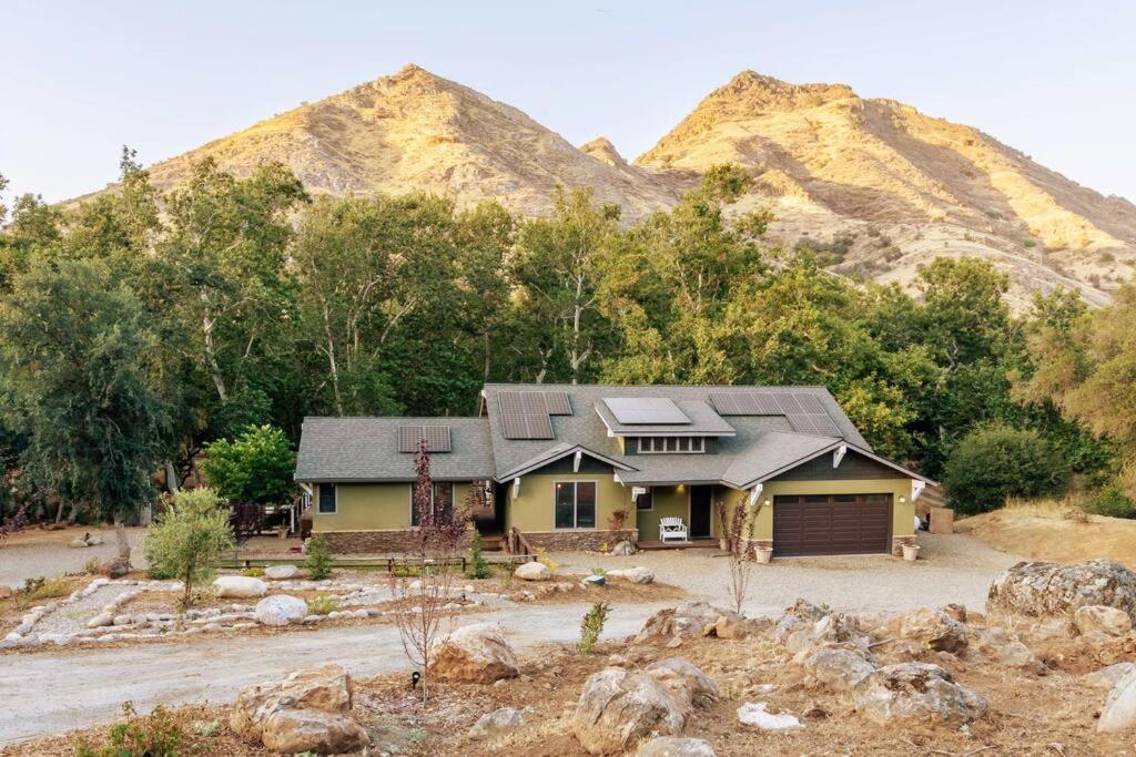 Sycamore Woods Riverfront 3 Acre Estate by The Sequoias, Three Rivers