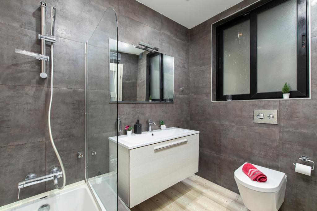 Koupelna v ubytování Luxury Msida Circle Suites