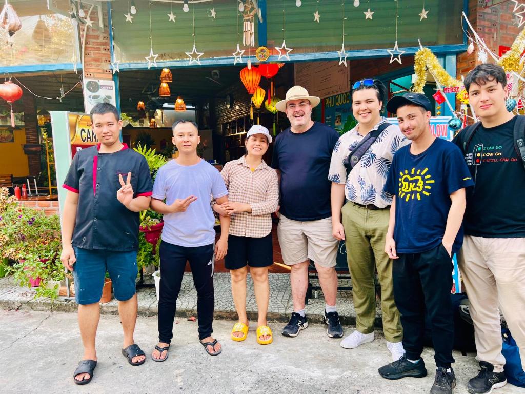 Khách lưu trú tại Canary Bungalow