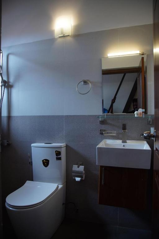Koupelna v ubytování Thisara Luxury Villas