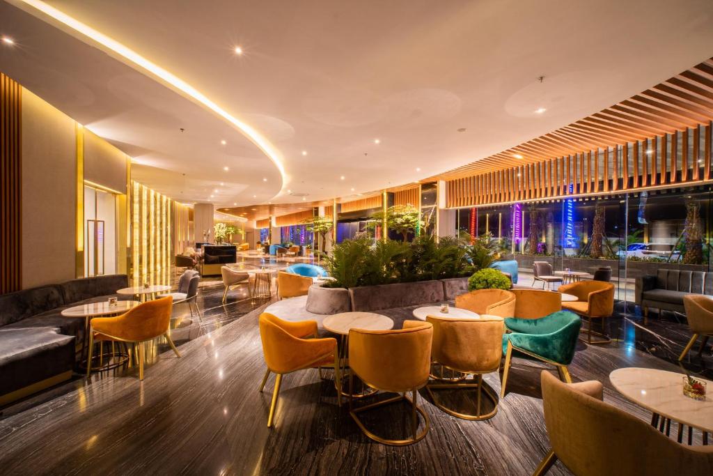 Restaurace v ubytování Pentacity Hotel Balikpapan