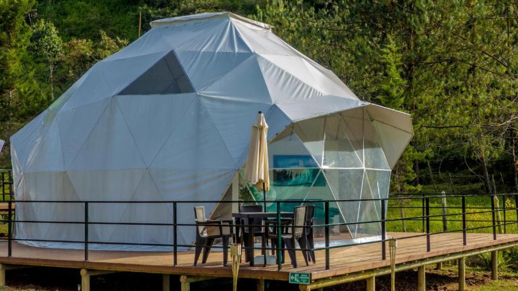 Fotografie z fotogalerie ubytování La Quinta Dimensión Glamping v destinaci Guatapé