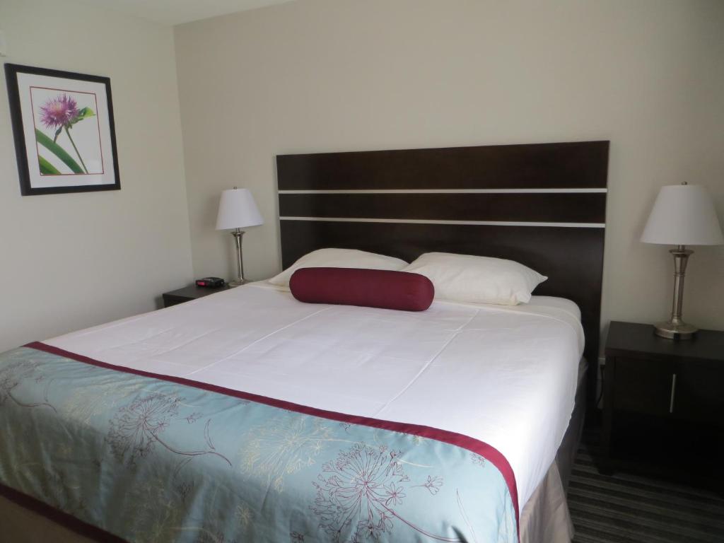 Super 8 by Wyndham Saskatoon Near Downtown - Resim 18