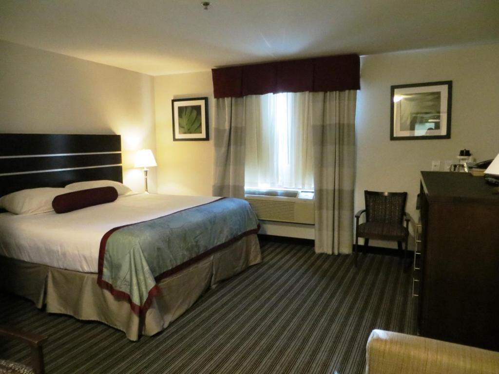 Super 8 by Wyndham Saskatoon Near Downtown - Resim 27