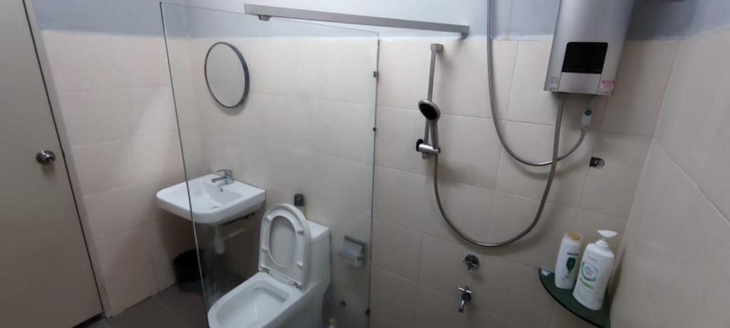 Koupelna v ubytování TAR HOMESTAY