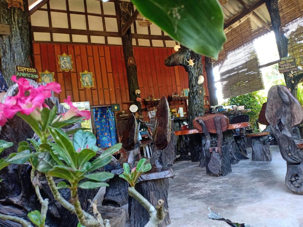 Friendly Koh Jum - 3