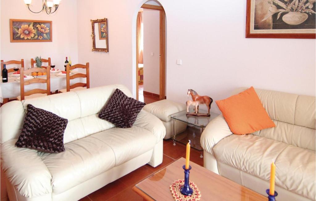 Posedenie v ubytovaní Lovely Apartment In Nerja With Wifi